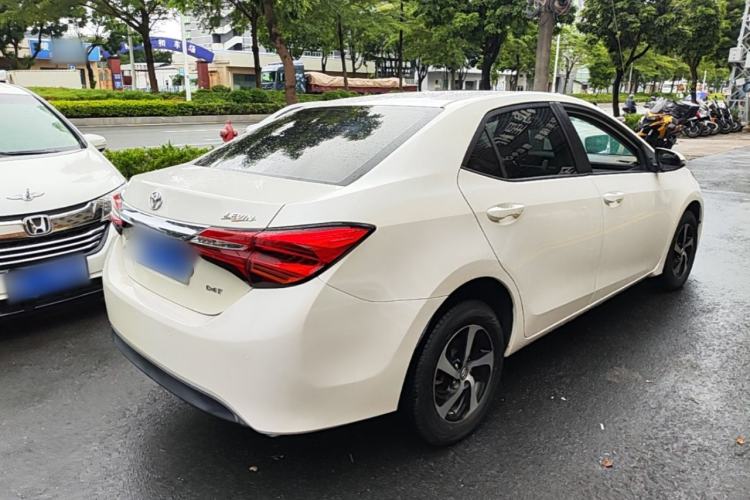 Used Toyota Levin 2018 185T CVT Luxury Edition Rear Right 45 Deg