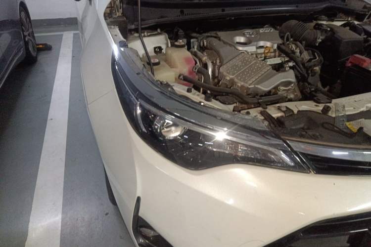 Used Toyota Levin 2018 185T CVT Prestige Version China VI Standard Right Front Headlight