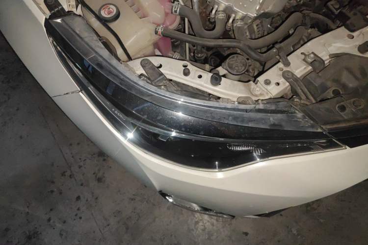 Used Toyota Levin 2018 185T CVT Luxury Edition China V Standard Right Front Headlight