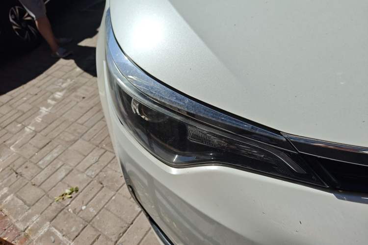 Used Toyota Levin 2018 185T CVT Luxury Edition Right Front Headlight