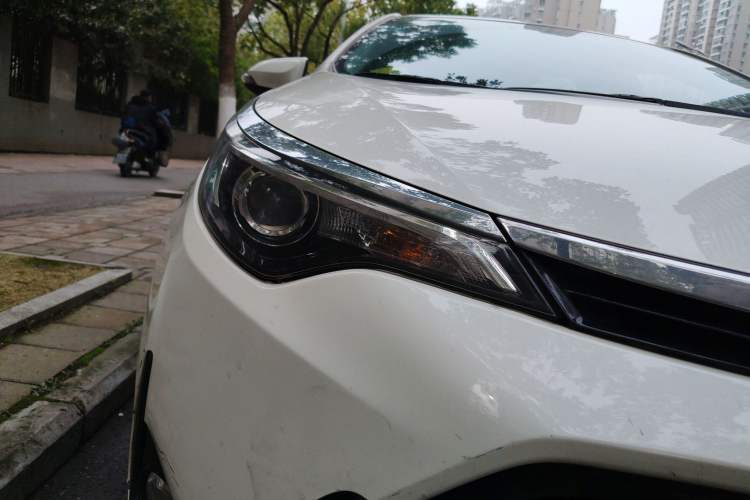 Used Toyota Levin 2018 185T CVT Luxury Edition China V Standard Right Front Headlight