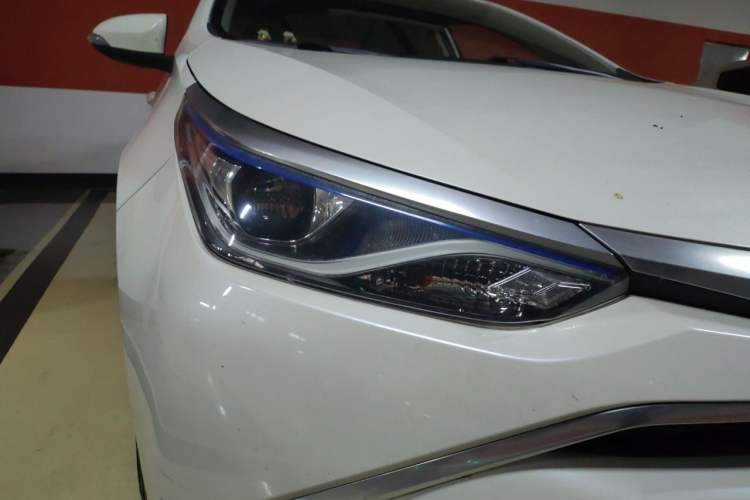 Used Toyota Levin 2018 Dual-Engine 1.8H GS-V E-CVT Prestige Version China V Standard Right Front Headlight