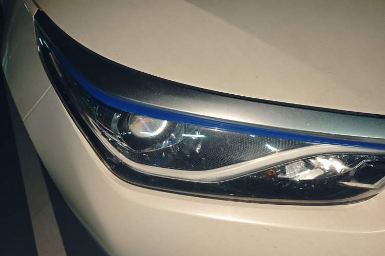 Used Toyota Levin 2018 Dual-Engine 1.8H GS-V E-CVT Prestige Version China V Standard Right Front Headlight