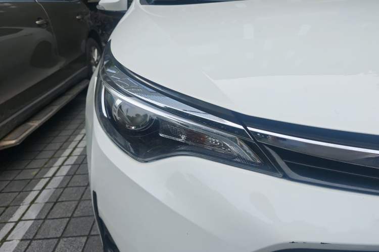 Used Toyota Levin 2018 185T CVT Prestige Version China VI Standard Right Front Headlight