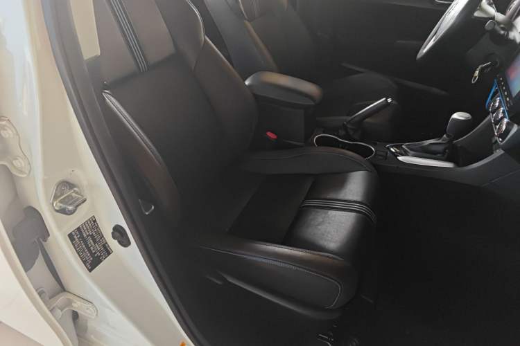 Used Toyota Levin 2018 185T CVT Luxury Edition China V Standard Right Front Seat