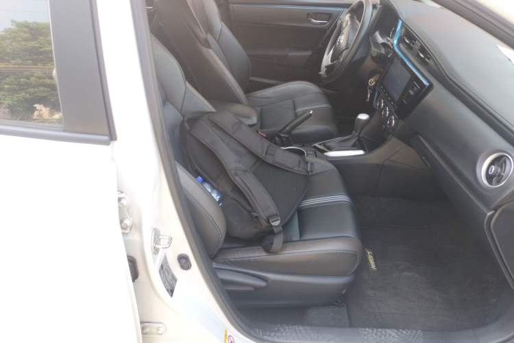 Used Toyota Levin 2018 185T CVT Prestige Version China VI Standard Right Front Seat