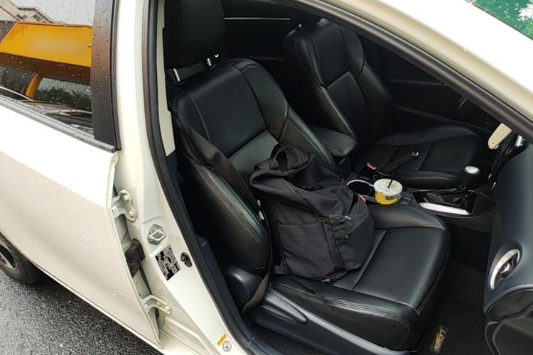 Used Toyota Levin 2018 185T CVT Luxury Edition Right Front Seat