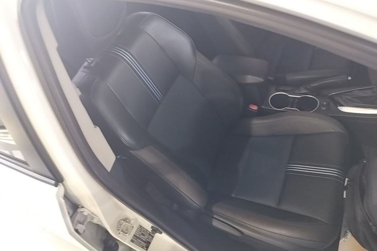Used Toyota Levin 2018 185T CVT Luxury Edition China V Standard Right Front Seat