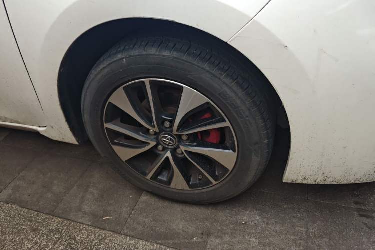 Used Toyota Levin 2018 185T CVT Luxury Edition China V Standard Right Front Wheel Hub