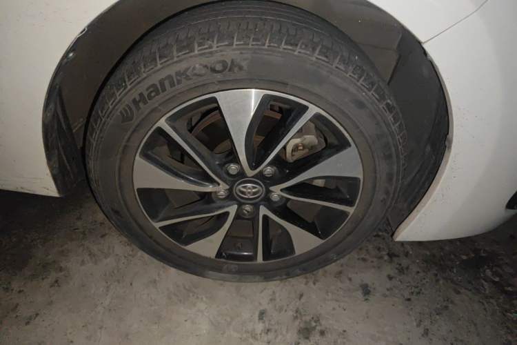 Used Toyota Levin 2018 185T CVT Luxury Edition China V Standard Right Front Wheel Hub