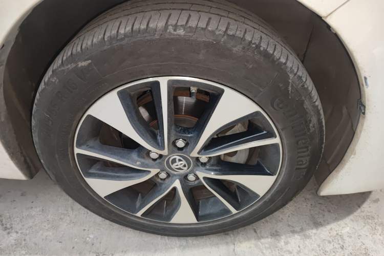 Used Toyota Levin 2018 185T CVT Luxury Edition China V Standard Right Front Wheel Hub