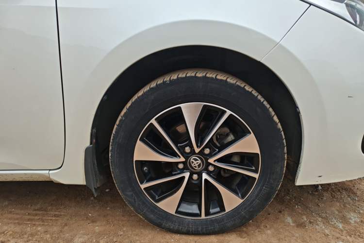 Used Toyota Levin 2018 185T CVT Luxury Edition China V Standard Right Front Wheel Hub