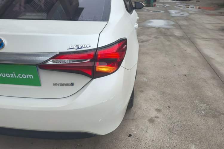 Used Toyota Levin 2018 Dual-Engine 1.8H GS-V E-CVT Prestige Version China V Standard Right Rear Taillight