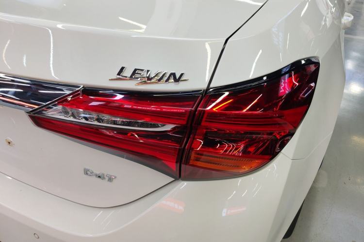 Used Toyota Levin 2018 185T CVT Luxury Edition China V Standard Right Rear Taillight