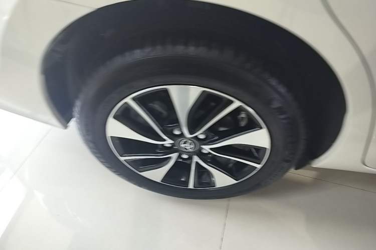 Used Toyota Levin 2018 185T CVT Luxury Edition China V Standard Right Rear Wheel Hub