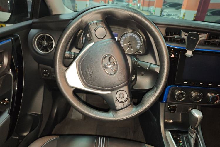 Used Toyota Levin 2018 185T CVT Luxury Edition China V Standard Steering Wheel