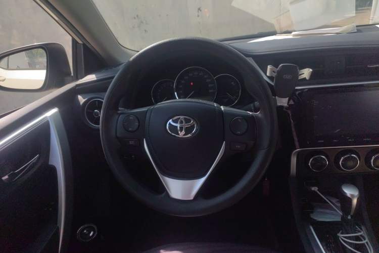 Used Toyota Levin 2018 185T CVT Luxury Edition Steering Wheel