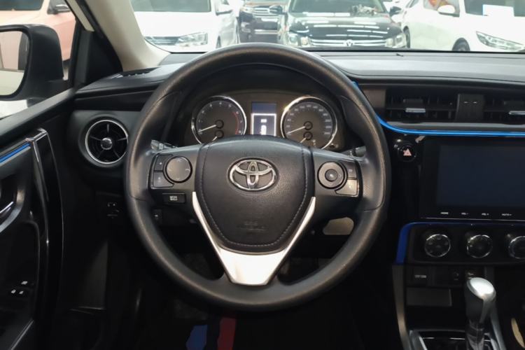Used Toyota Levin 2018 185T CVT Luxury Edition China V Standard Steering Wheel