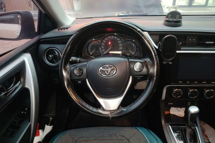 Used Toyota Levin 2018 185T CVT Luxury Edition Steering Wheel