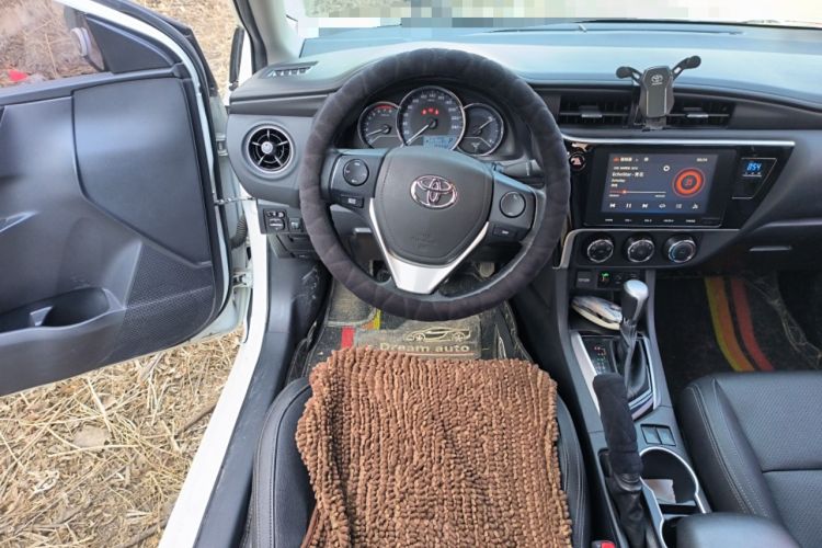 Used Toyota Levin 2018 185T CVT Luxury Edition Steering Wheel