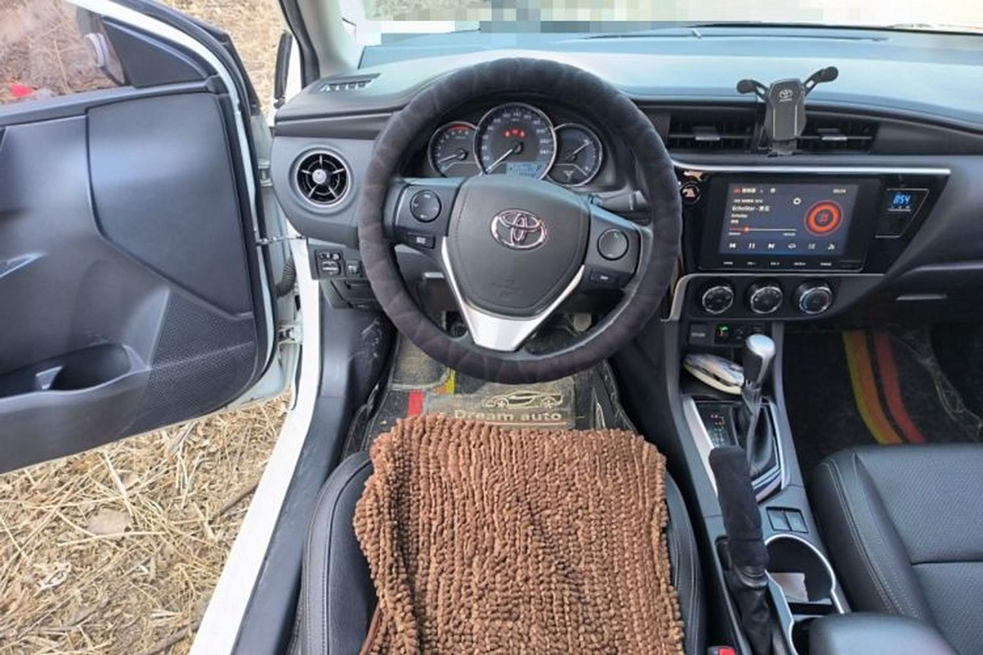 Used Toyota Levin 2018 185T CVT Luxury Edition Steering Wheel