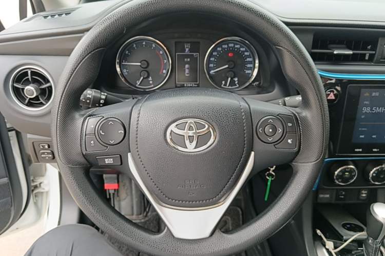 Used Toyota Levin 2018 185T CVT Luxury Edition China V Standard Steering Wheel