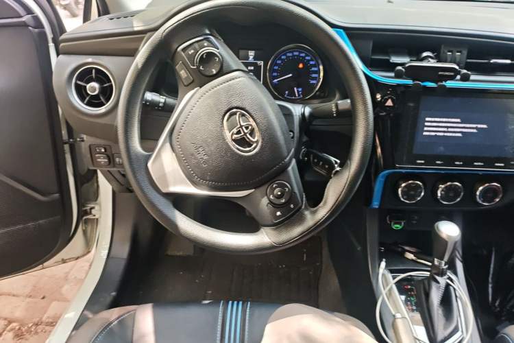 Used Toyota Levin 2018 185T CVT Luxury Edition China V Standard Steering Wheel