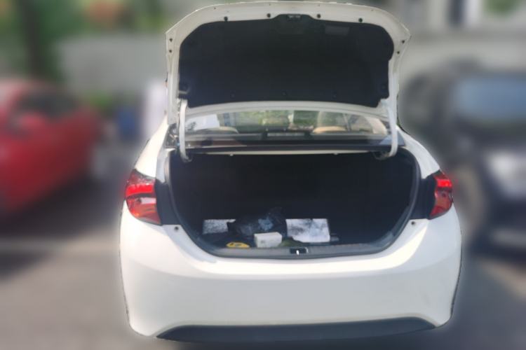 Used Toyota Levin 2018 Dual-Engine 1.8H GS-V E-CVT Prestige Version China V Standard Trunk