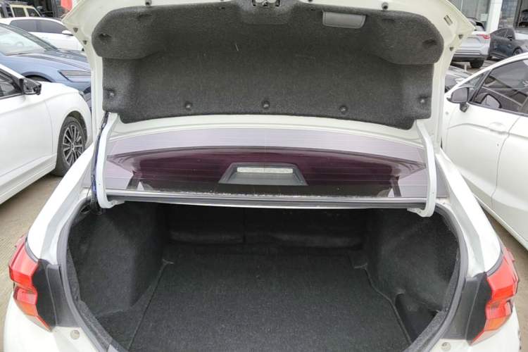 Used Toyota Levin 2018 185T CVT Luxury Edition China V Standard Trunk