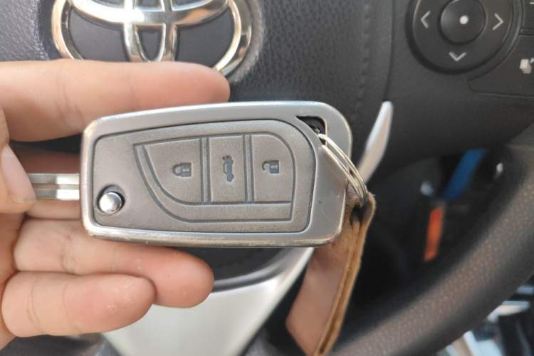 Used Toyota Levin 2018 185T CVT Luxury Edition China V Standard Vehicle Key