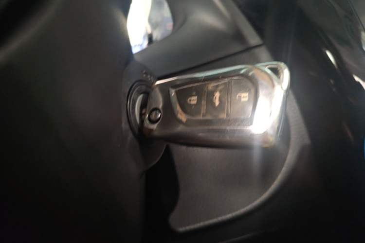 Used Toyota Levin 2018 185T CVT Luxury Edition China V Standard Vehicle Key