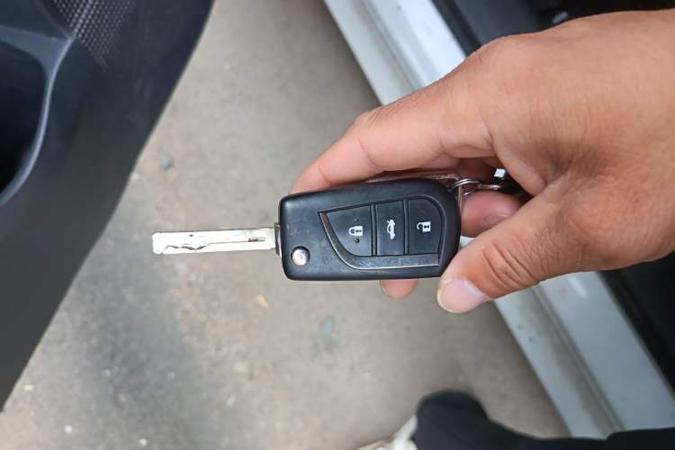 Used Toyota Levin 2018 185T CVT Luxury Edition China V Standard Vehicle Key