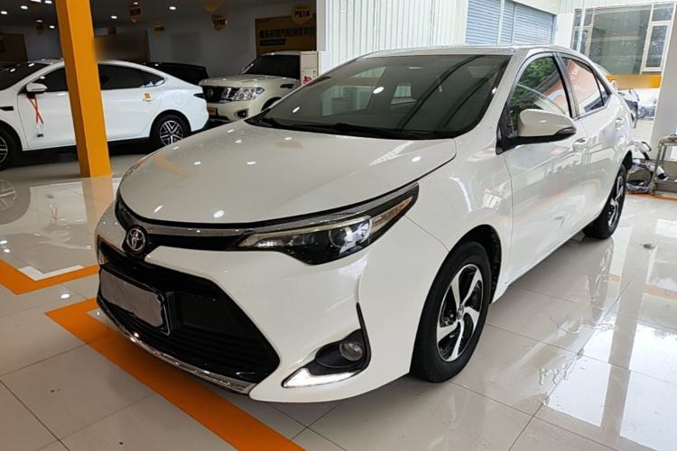 Used Toyota Levin 2018 185T CVT Luxury Edition Guazi used car, China used car export, Used car for sale, Used  cars, Cheapest cars for sale