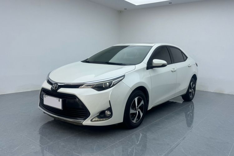 Używany Toyota Levin 2018 185T CVT Luxury Edition Guazi used car, China used car export, Used car for sale, Used cars, Cheapest cars for sale