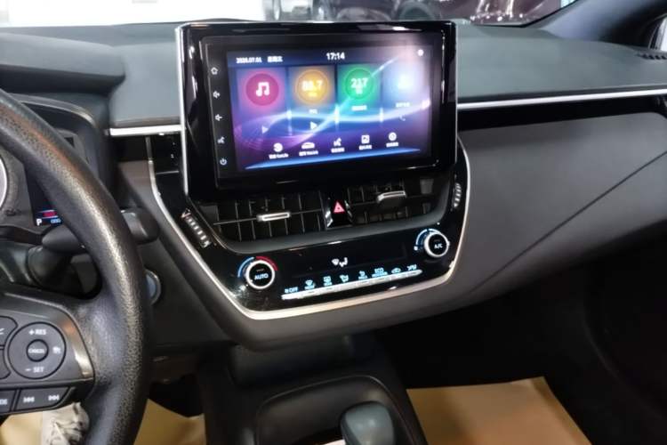 Used Toyota Levin 2019 Dual-Engine 1.8H E-CVT Sport Edition China VI Standard Audio And AC Panel