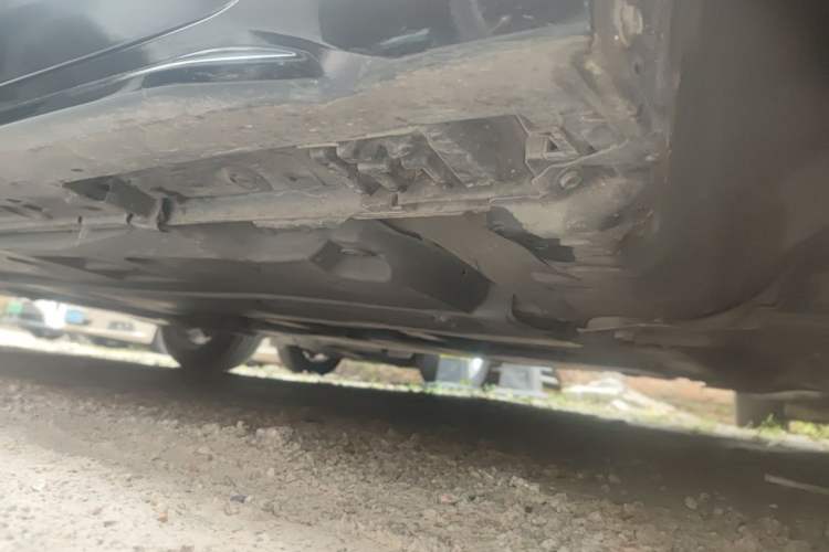 Used Toyota Levin 2019 Dual-Engine 1.8H E-CVT Luxury Edition China VI Standard Chassis Front Right
