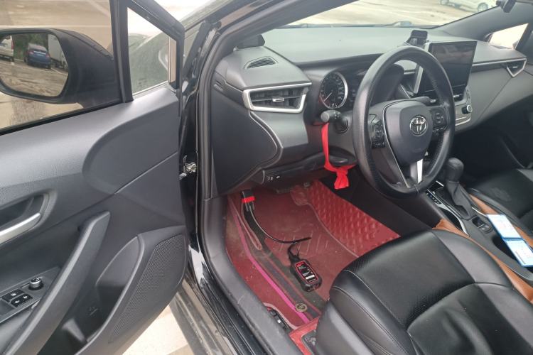 Used Toyota Levin 2019 185T CVT Luxury Edition China VI Standard Driver Seat