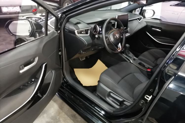 Used Toyota Levin 2019 Dual-Engine 1.8H E-CVT Sport Edition China VI Standard Driver Seat