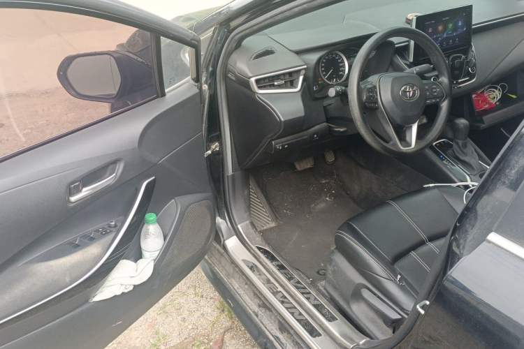 Used Toyota Levin 2019 Dual-Engine 1.8H E-CVT Luxury Edition China VI Standard Driver Seat