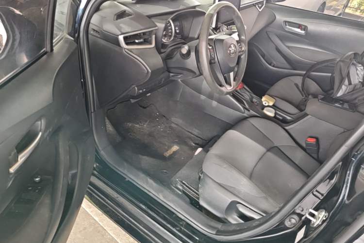 Used Toyota Levin 2019 185T CVT Luxury Edition China VI Standard Driver Seat