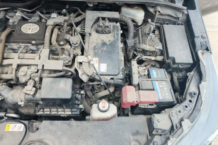Used Toyota Levin 2019 Dual-Engine 1.8H E-CVT Luxury Edition China VI Standard Engine Bay Left
