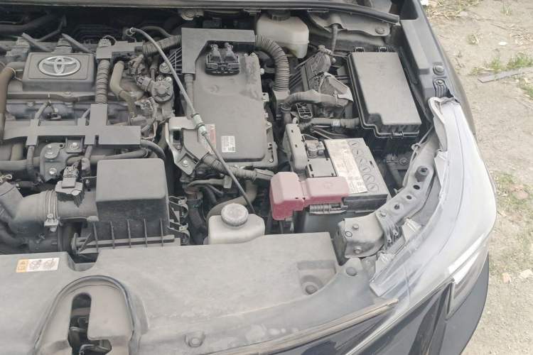 Used Toyota Levin 2019 Dual-Engine 1.8H E-CVT Luxury Edition China VI Standard Engine Bay Left