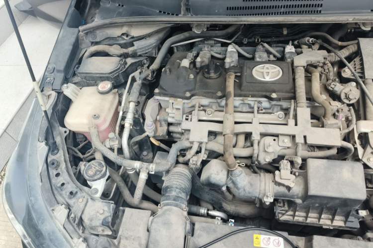 Used Toyota Levin 2019 Dual-Engine 1.8H E-CVT Luxury Edition China VI Standard Engine Bay Right