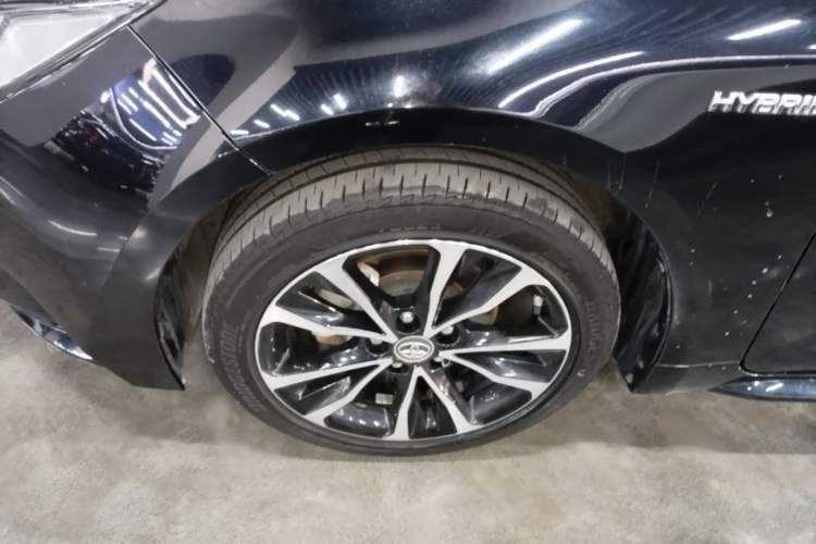 Used Toyota Levin 2019 Dual-Engine 1.8H E-CVT Sport Edition China VI Standard Exterior 4