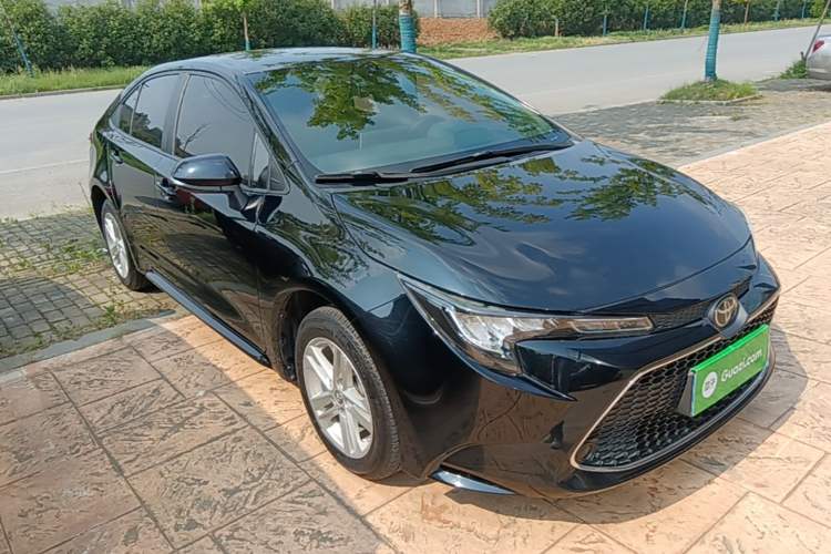 Used Toyota Levin 2019 185T CVT Luxury Edition China VI Standard Front Right 45 Deg