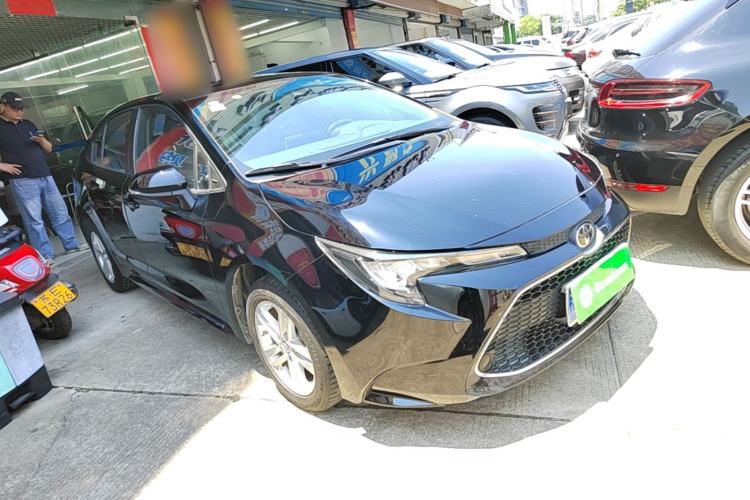 Used Toyota Levin 2019 185T CVT Luxury Edition China VI Standard Front Right 45 Deg