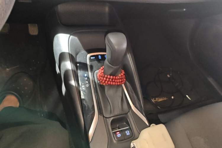Used Toyota Levin 2019 185T CVT Luxury Edition China VI Standard Gear Lever