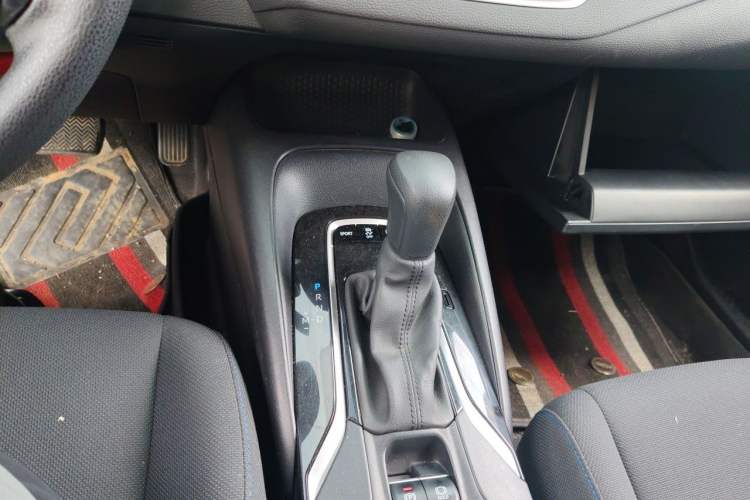 Used Toyota Levin 2019 185T CVT Sport Edition China VI Standard Gear Lever