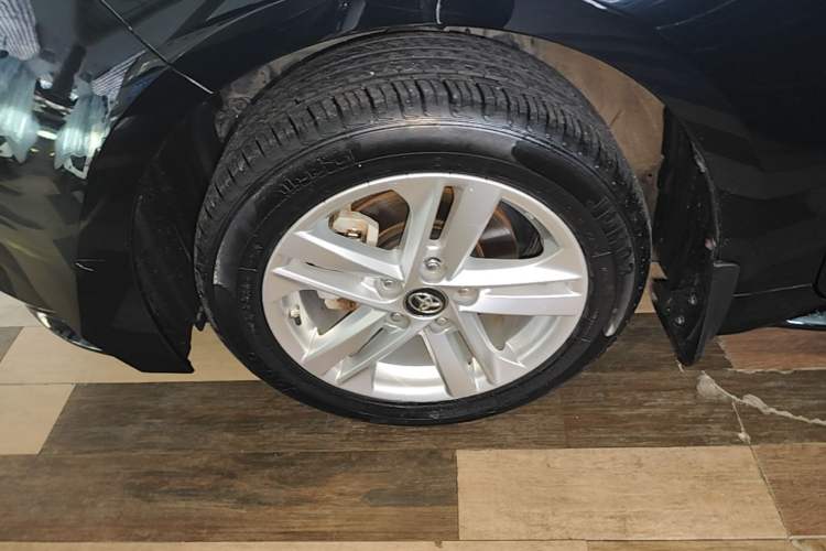 Used Toyota Levin 2019 185T CVT Luxury Edition China VI Standard Left Front Wheel Hub