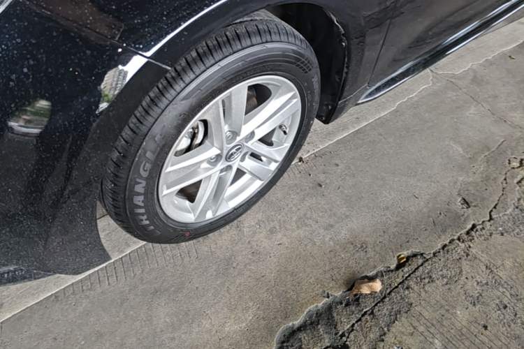 Used Toyota Levin 2019 185T CVT Luxury Edition China VI Standard Left Front Wheel Hub